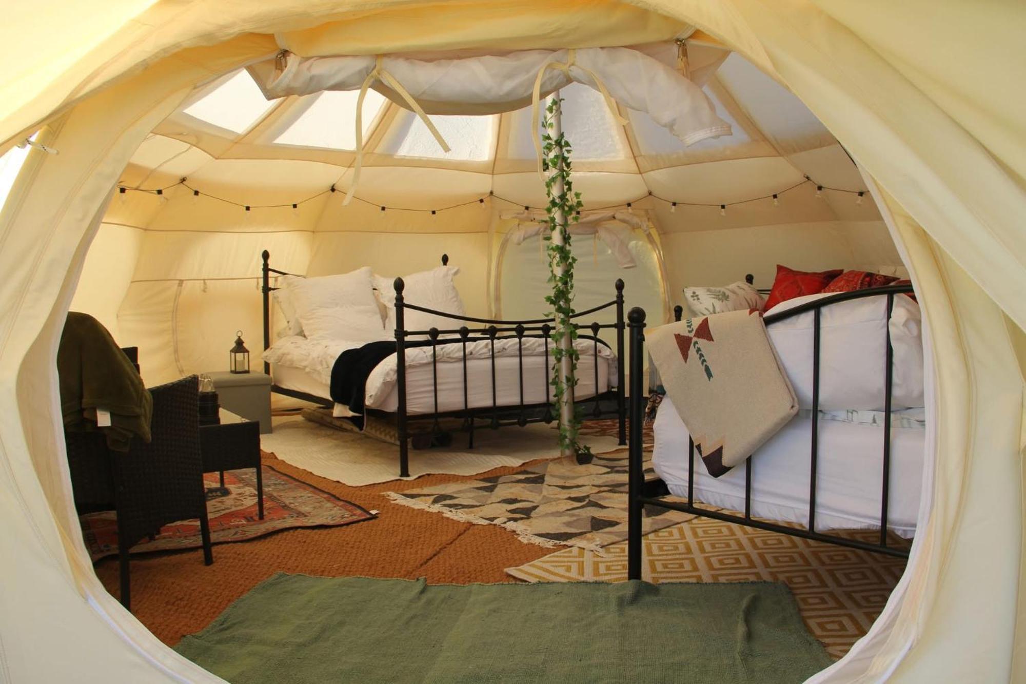 Tal-Y-Fan Farm 6M Stargazer Tent 브리젠드 외부 사진